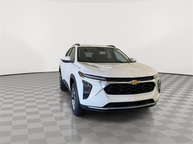 New 2025 Chevrolet Trax LT w/ Driver Confidence Package image 3