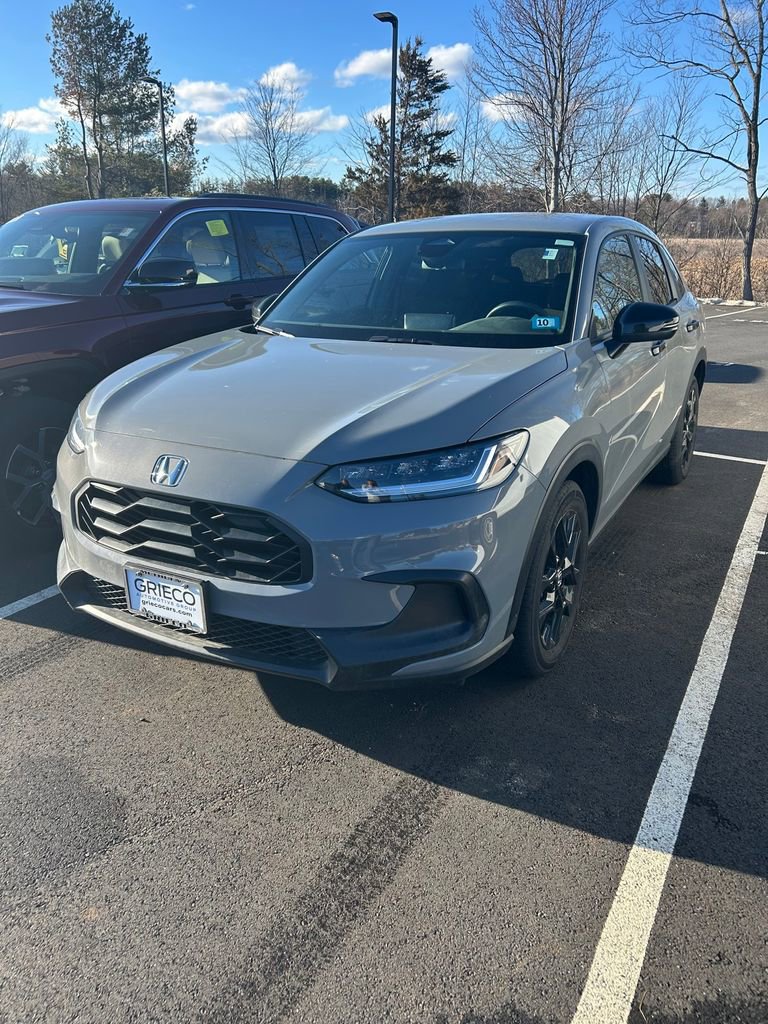 Used 2024 Honda HR-V Sport image 2