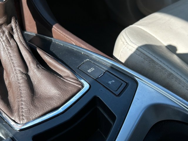 Used 2014 Cadillac SRX Luxury AWD/4WD image 47