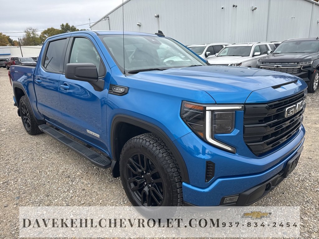 Used 2023 GMC Sierra 1500 Elevation w/ LPO, Elevation Black Package image 8