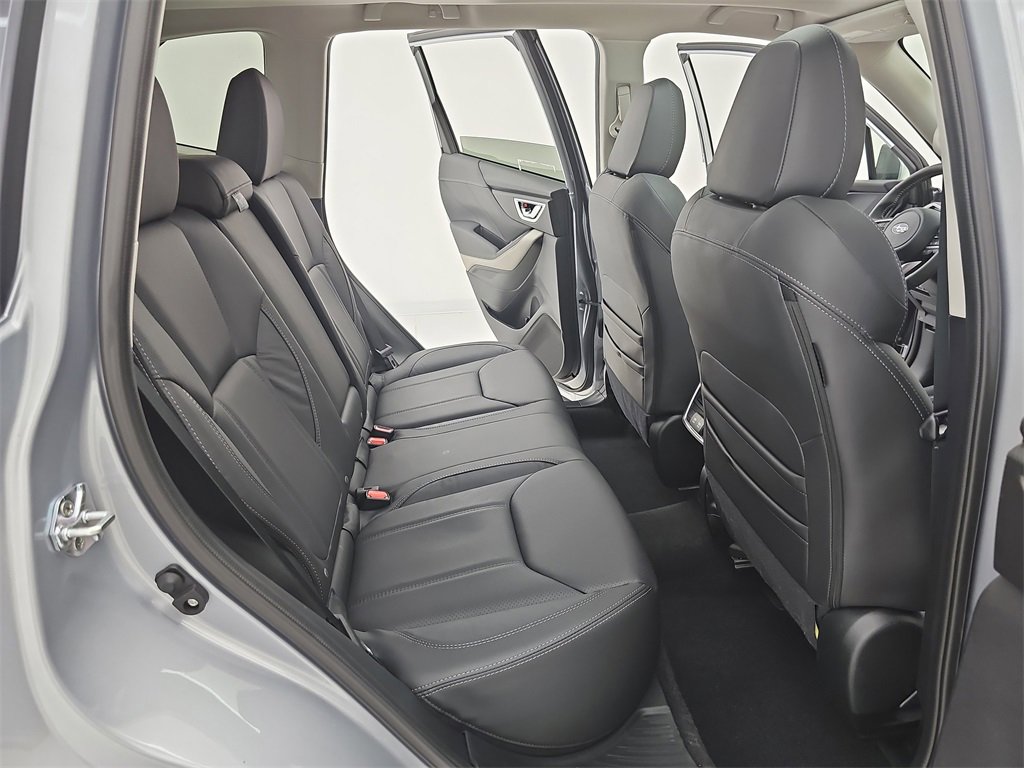 Used 2024 Subaru Forester Limited image 13