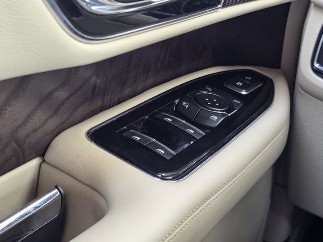 Used 2018 Lincoln Navigator Select w/ Technology Package image 14