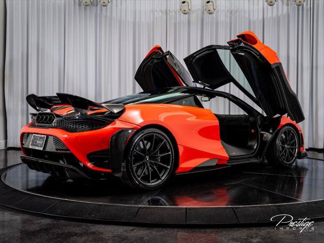 Used 2021 McLaren 765LT RWD image 36