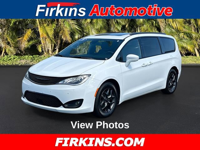 Used 2020 Chrysler Pacifica Touring-L Plus w/ Advanced Safetytec Group