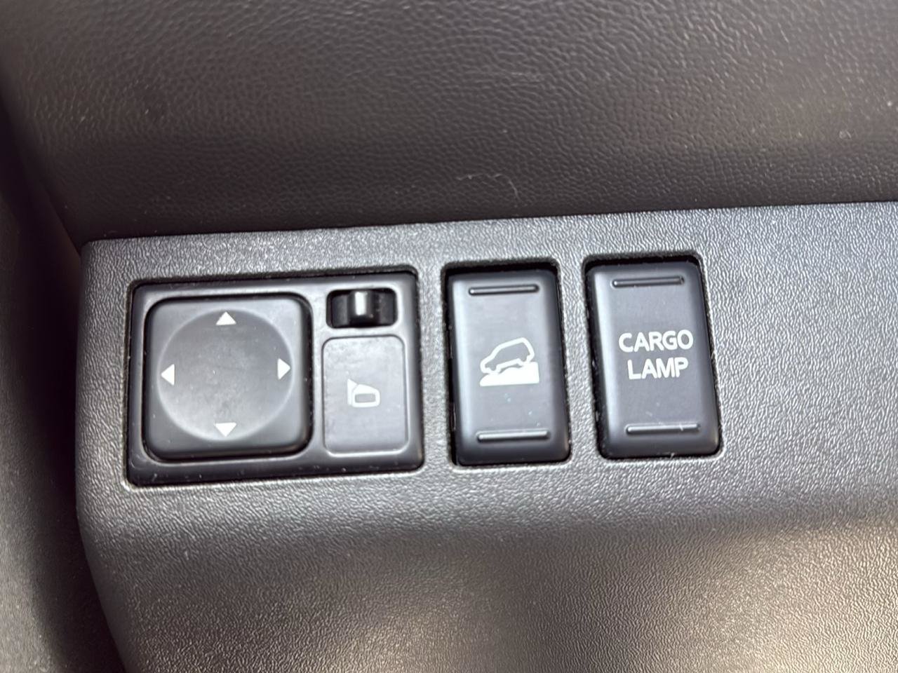 Used 2018 Nissan Frontier PRO-4X AWD/4WD image 44