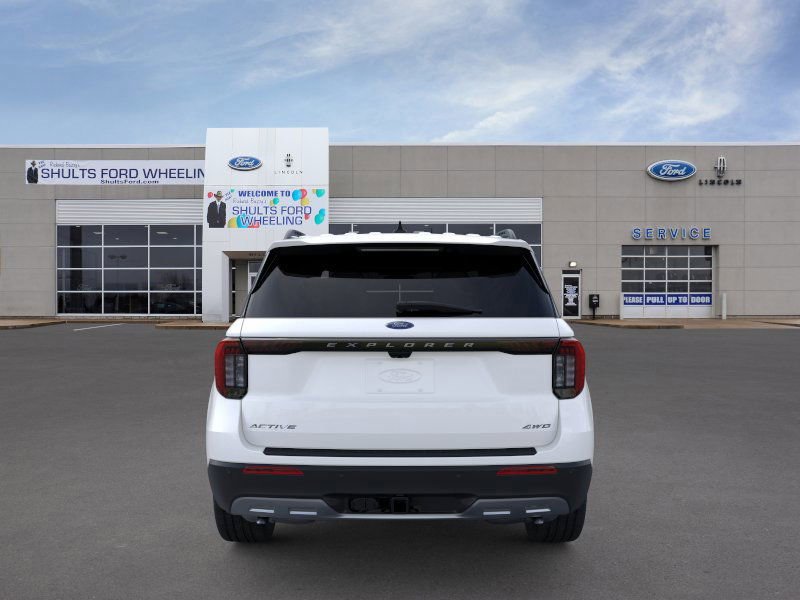 New 2026 Ford Explorer Active w/ Active Comfort Package image 5