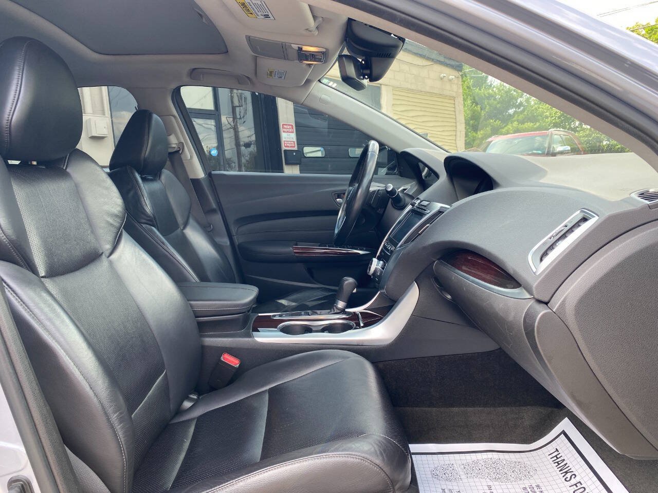 Used 2015 Acura TLX w/ Technology Package FWD image 29
