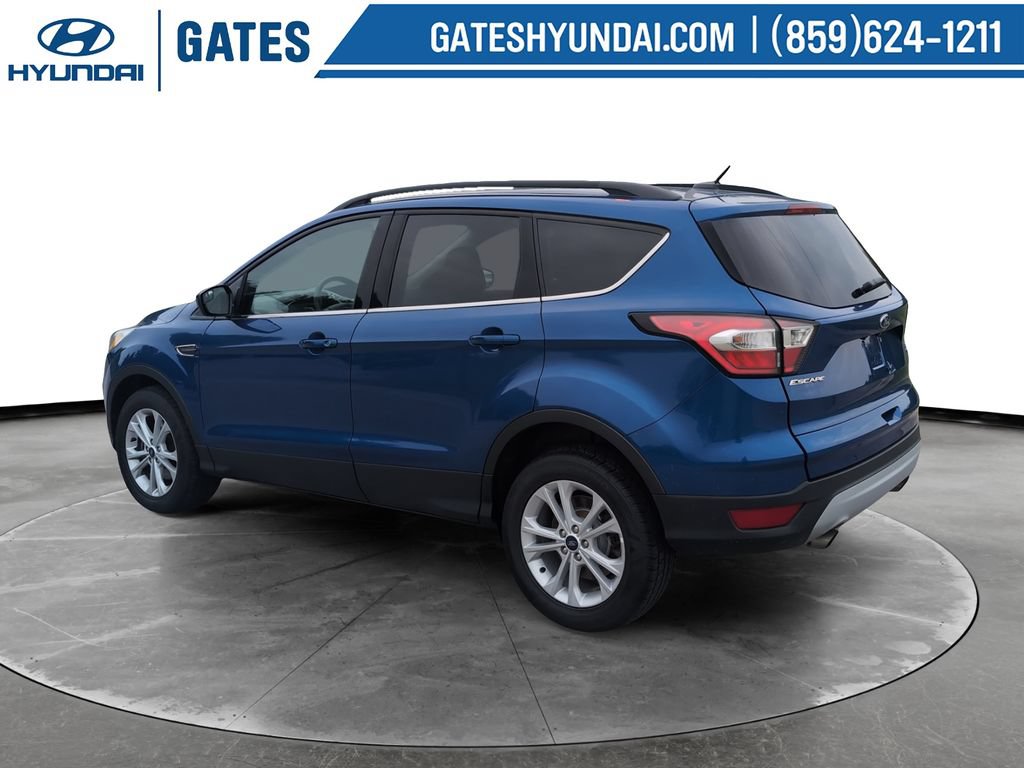 Used 2018 Ford Escape SE AWD/4WD image 7