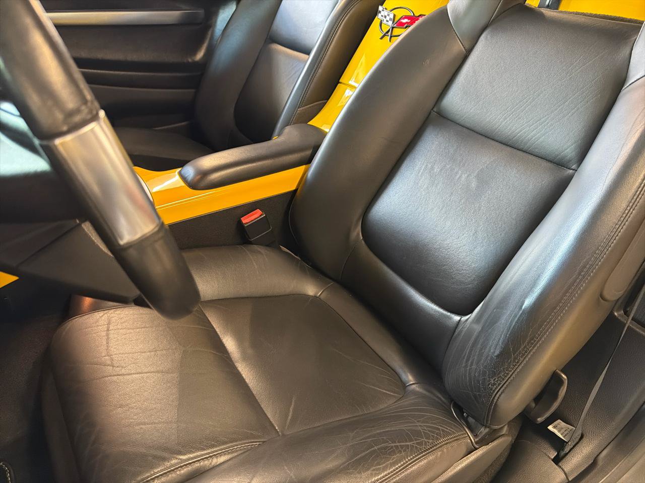 Used 2005 Chevrolet SSR w/ Preferred Equipment Group RWD image 20