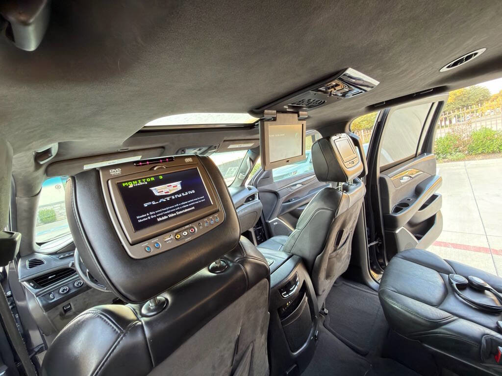 Used 2016 Cadillac Escalade ESV Platinum AWD/4WD image 19