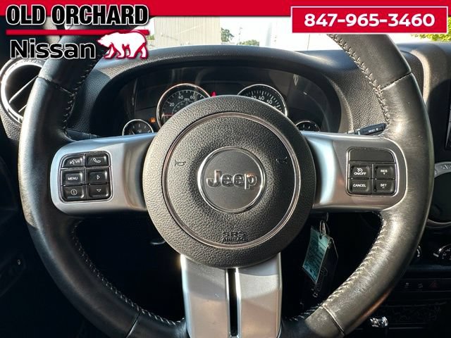Used 2016 Jeep Wrangler Unlimited Rubicon AWD/4WD image 23