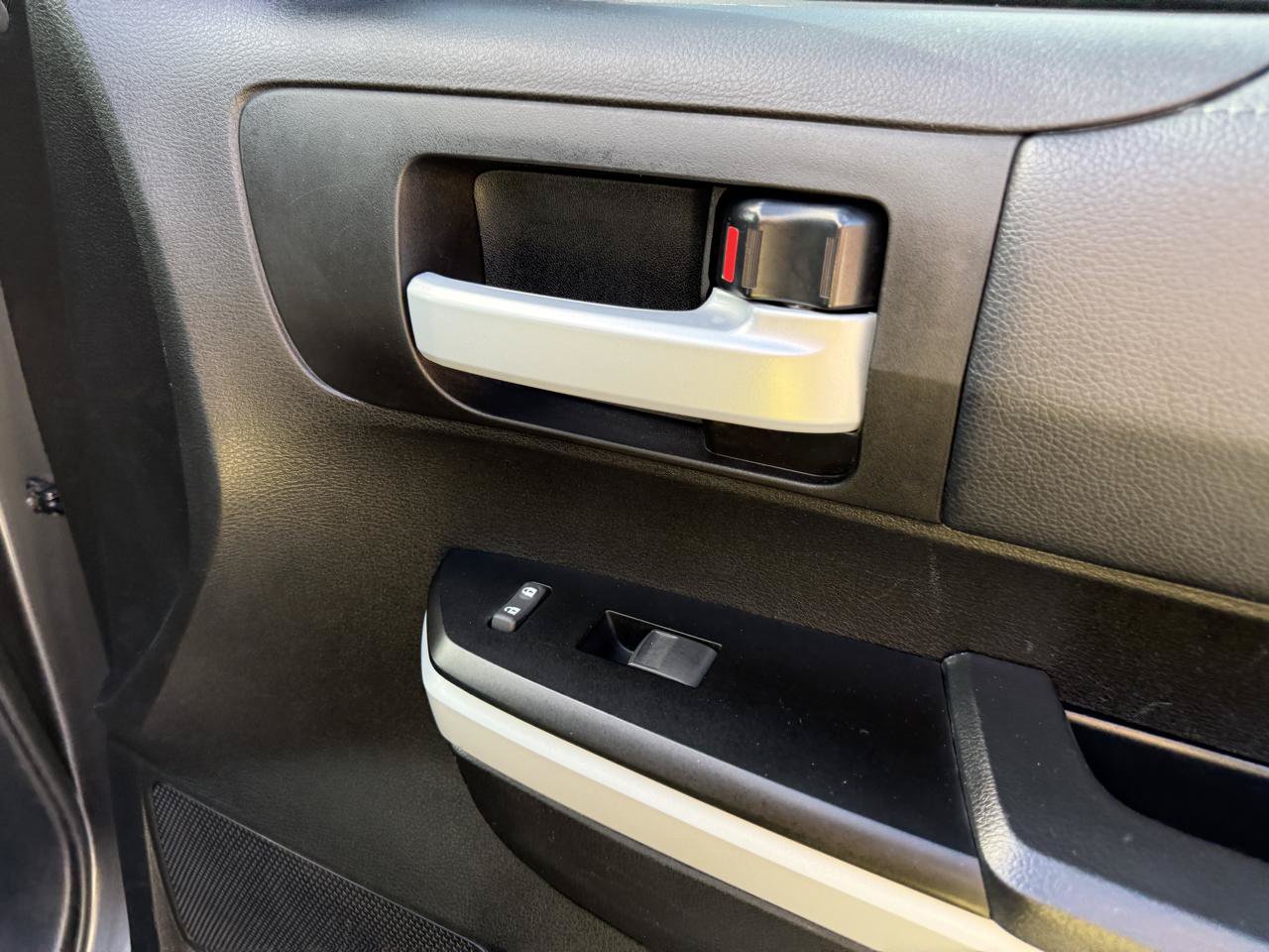 Used 2021 Toyota Tundra SR5 RWD image 37