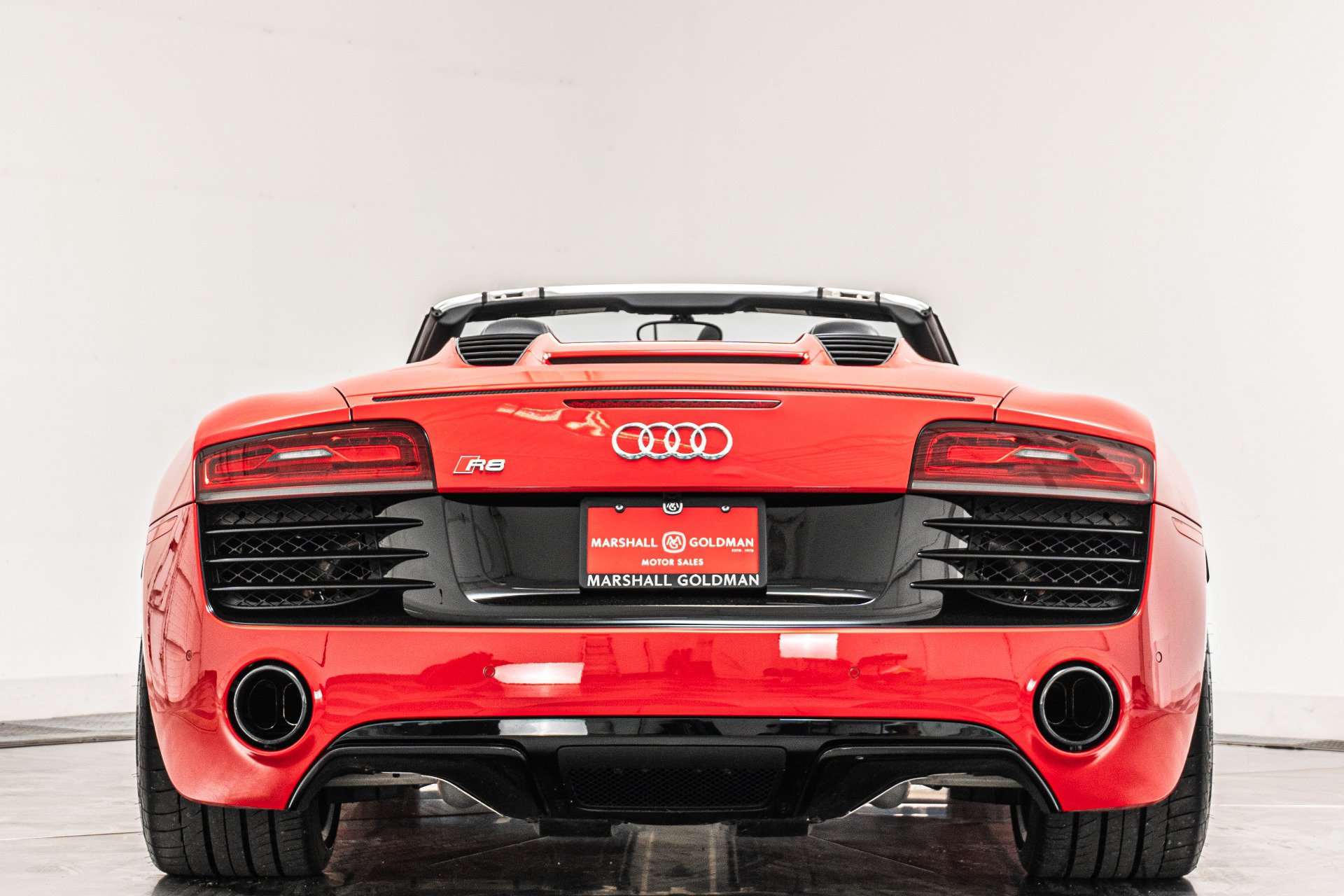 Used 2014 Audi R8 V10 AWD/4WD image 8