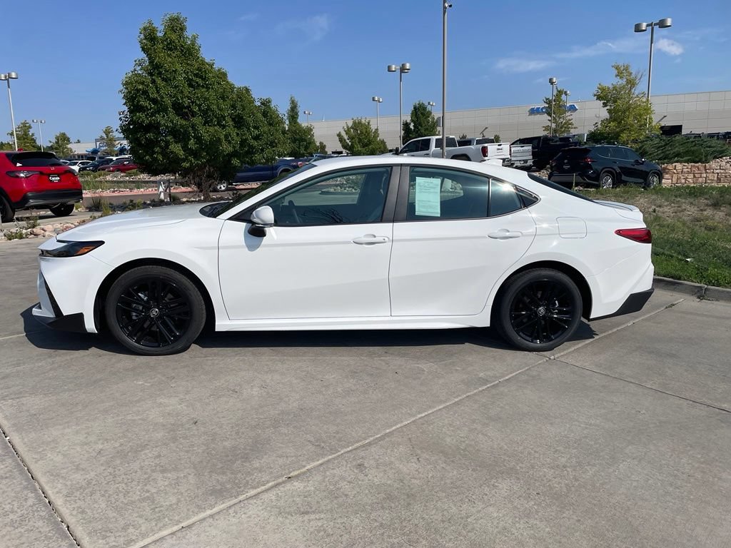 Used 2026 Toyota Camry SE w/ Convenience Package AWD/4WD image 4