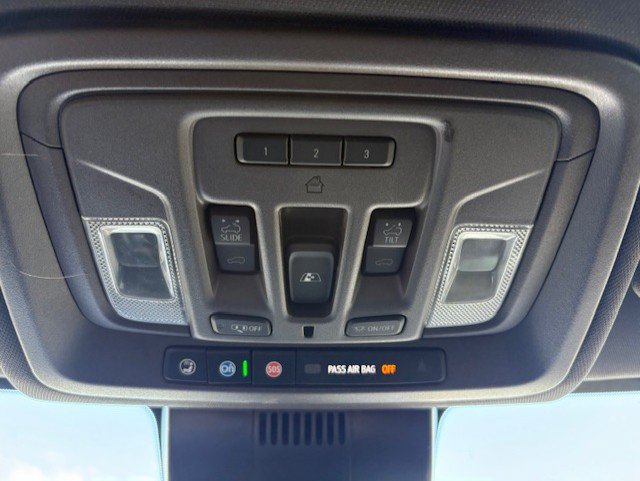 Used 2024 GMC Sierra 3500 Denali w/ Denali Reserve Package AWD/4WD image 22
