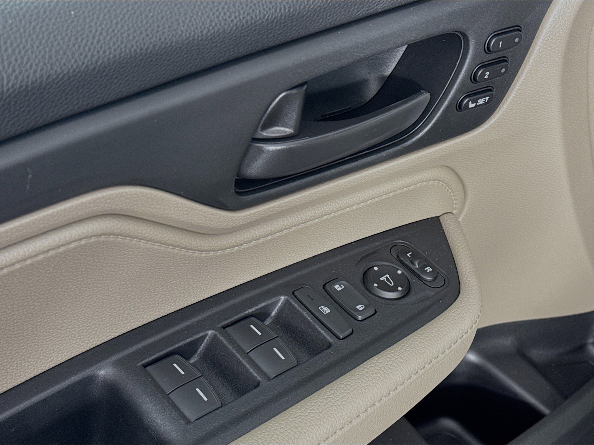Used 2020 Honda Odyssey EX-L image 17