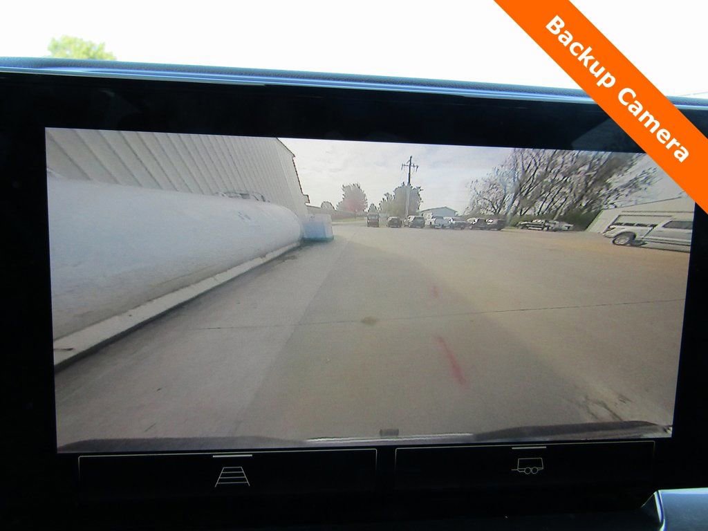 Used 2023 GMC Sierra 1500 SLT image 18