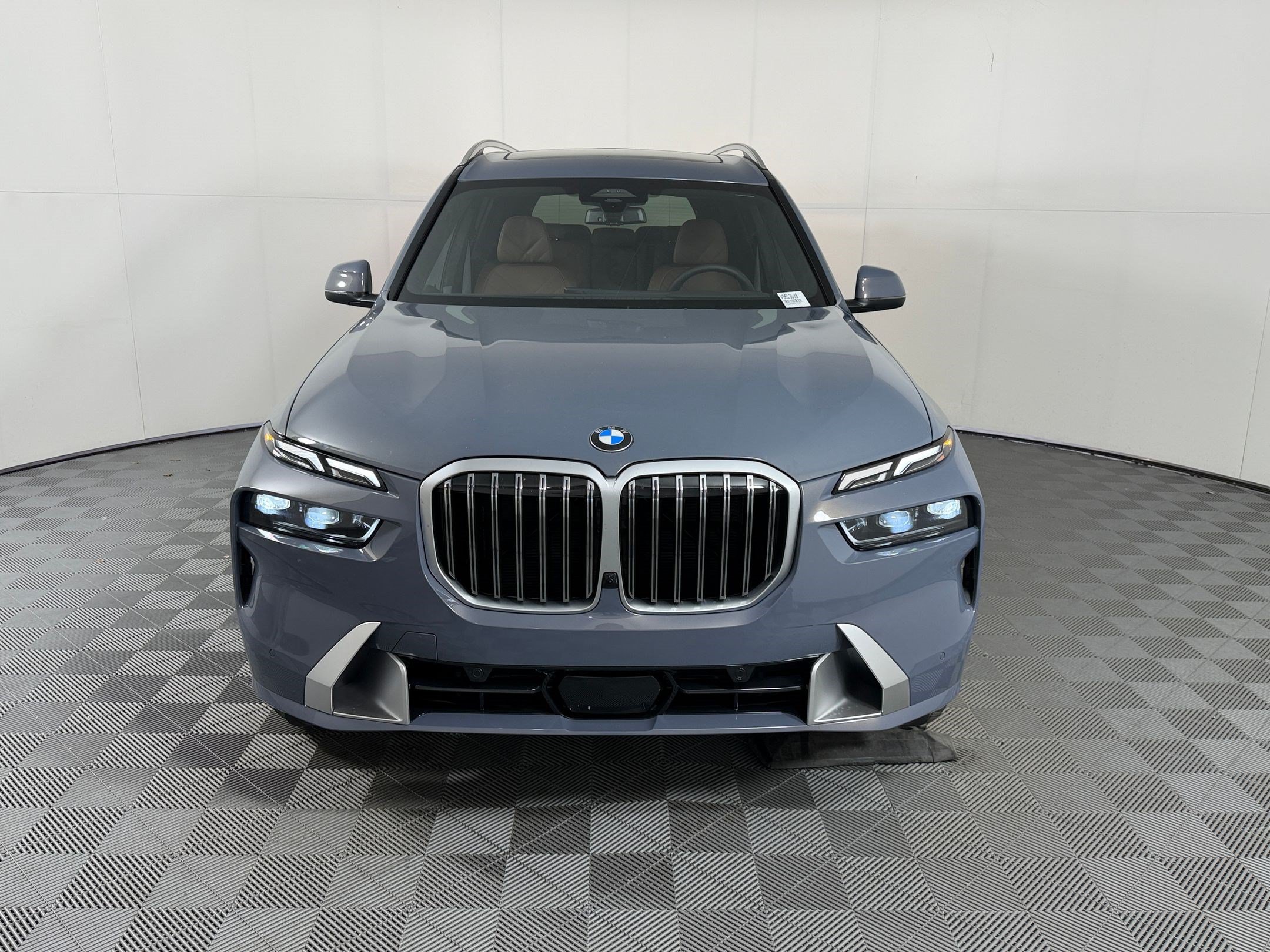 New 2027 BMW X7 xDrive40i w/ Premium Package AWD/4WD image 6