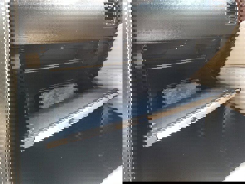 Used 2017 Nissan Armada Platinum image 25