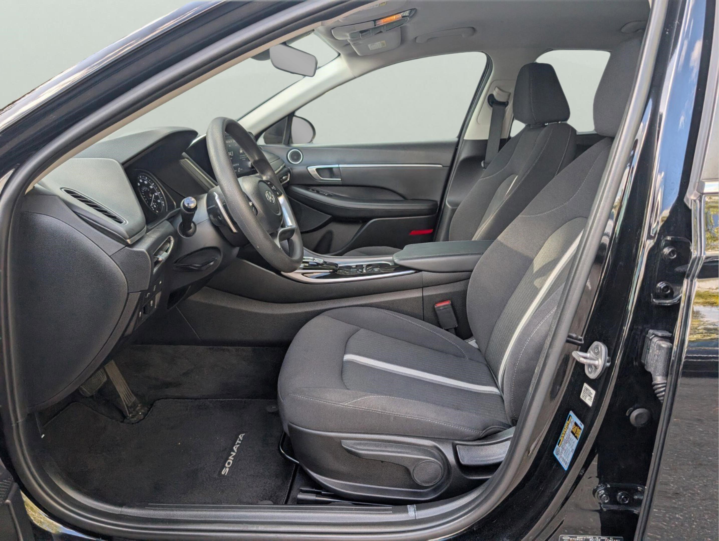 Used 2023 Hyundai Sonata Blue image 29