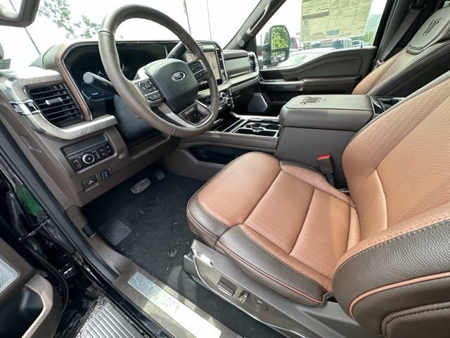New 2026 Ford F250 King Ranch w/ Chrome Package AWD/4WD image 18