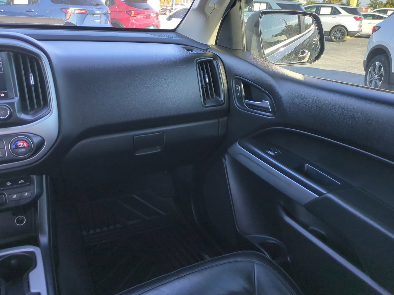 Used 2019 Chevrolet Colorado ZR2 AWD/4WD image 17