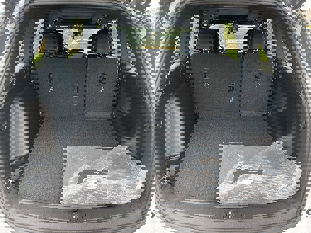 New 2025 Jeep Grand Cherokee Limited image 14