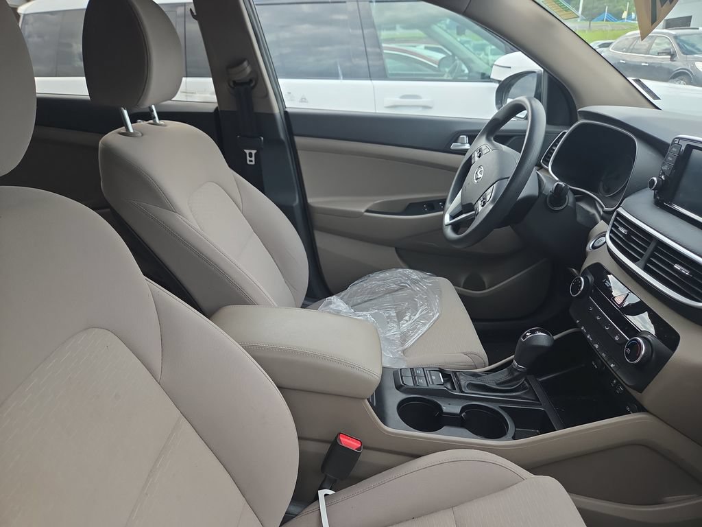 Used 2019 Hyundai Tucson Value FWD image 11