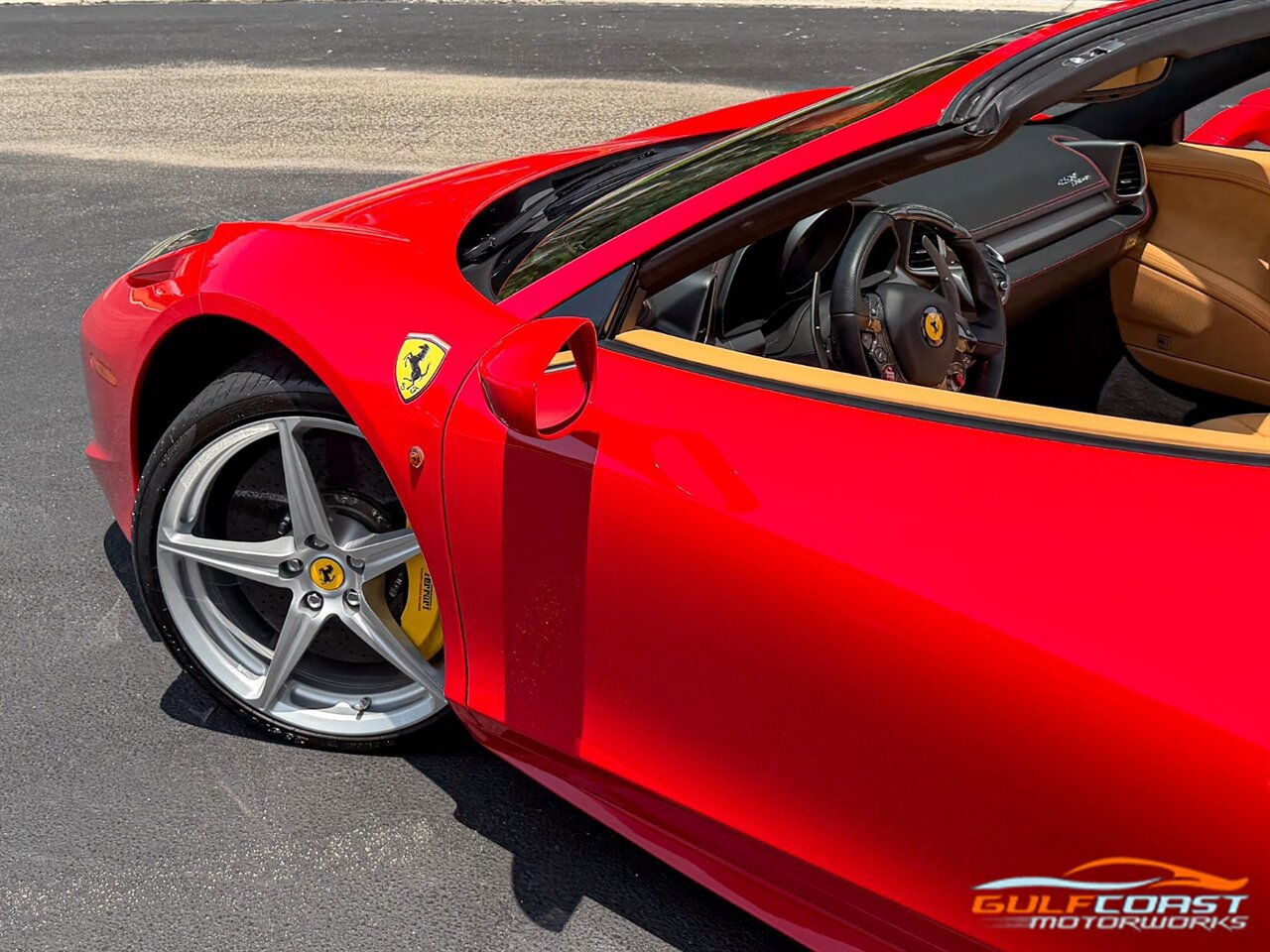 Used 2012 Ferrari 458 Spider RWD image 47