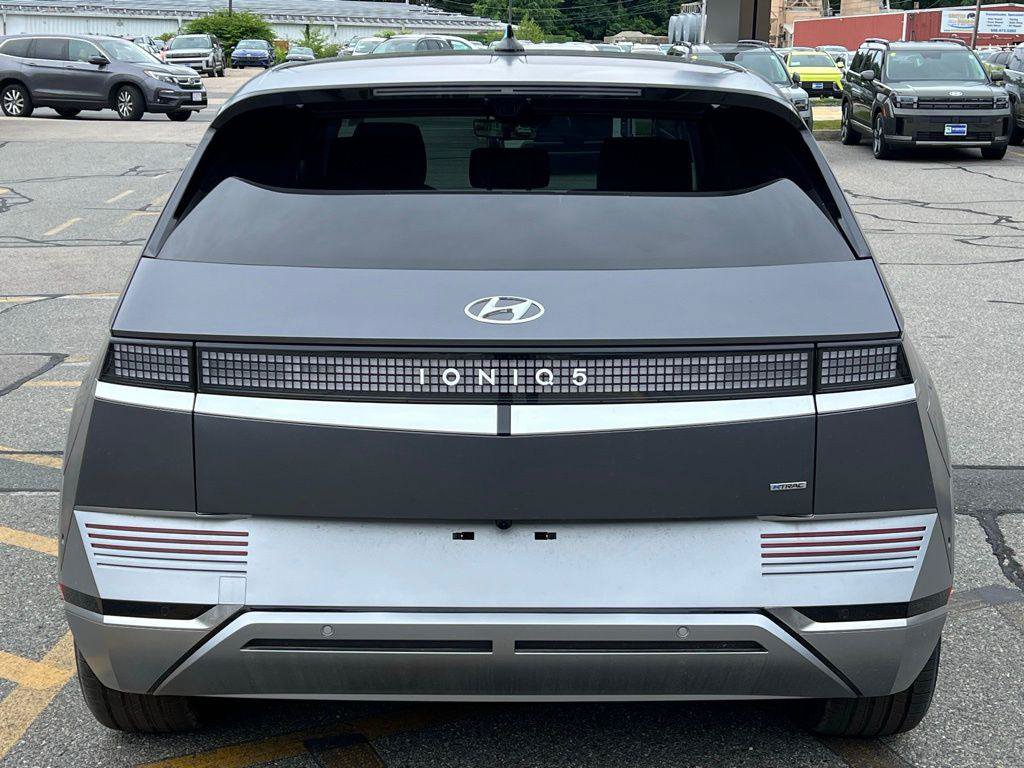 New 2024 Hyundai Ioniq 5 Limited AWD/4WD image 4