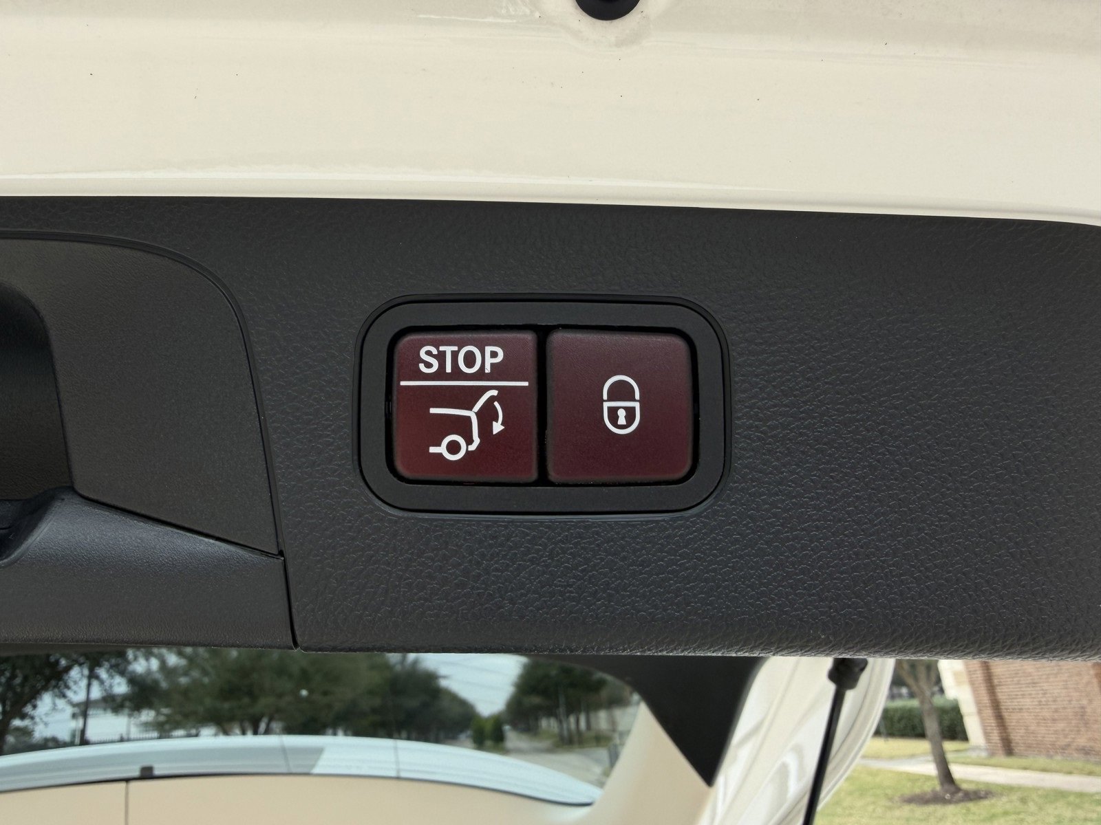 Used 2018 Mercedes-Benz GLC 300 image 15