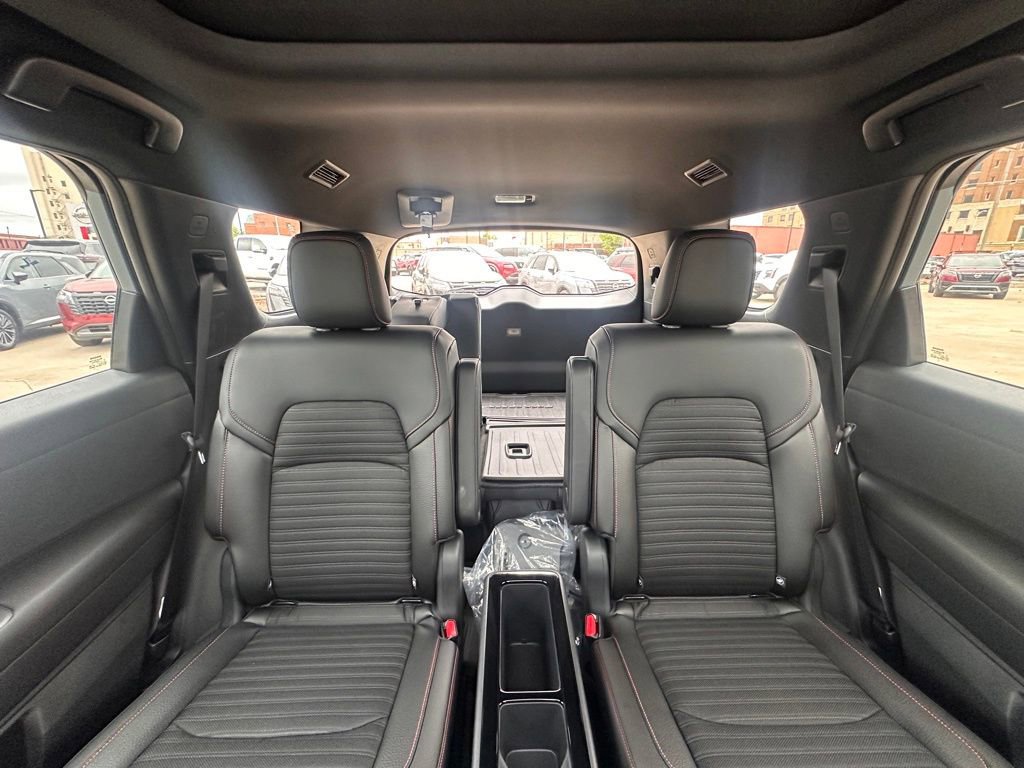 New 2026 Nissan Pathfinder Rock Creek w/ Rock Creek Premium Package AWD/4WD image 16