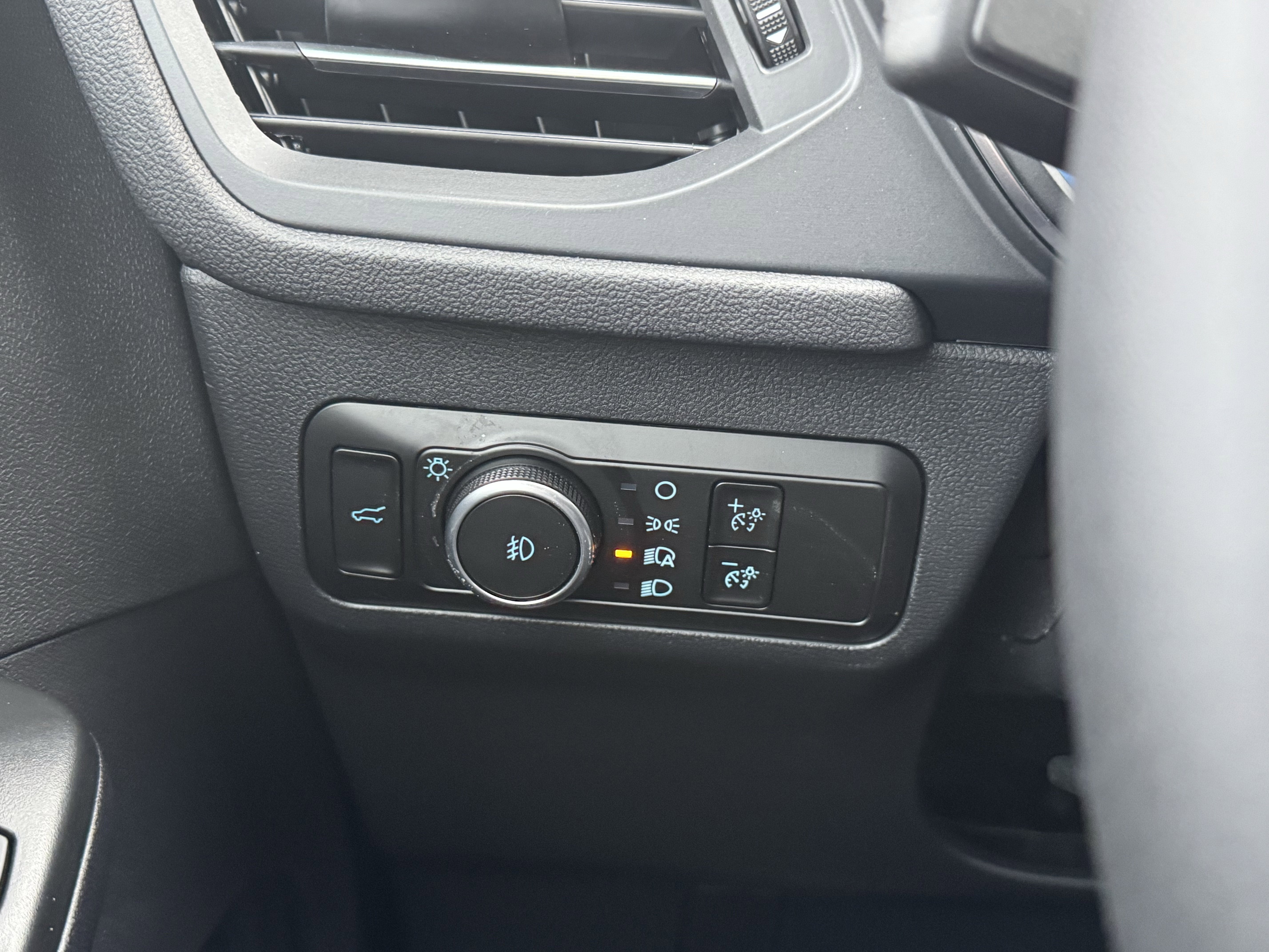 New 2026 Ford Escape Platinum w/ Equipment Group 601A image 13