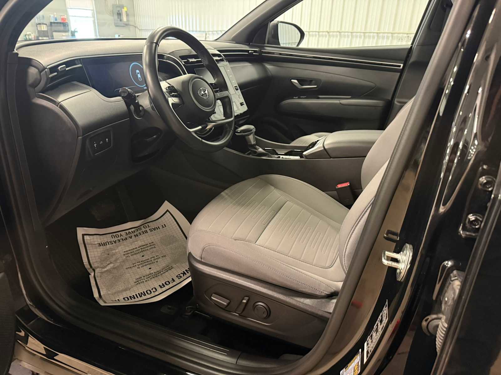 Used 2022 Hyundai Santa Cruz SEL Premium AWD/4WD image 18