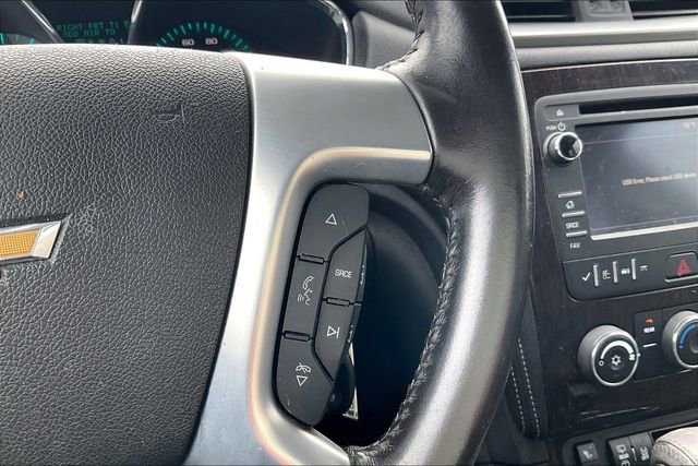 Used 2017 Chevrolet Traverse LT w/ Style and Technology Package image 19