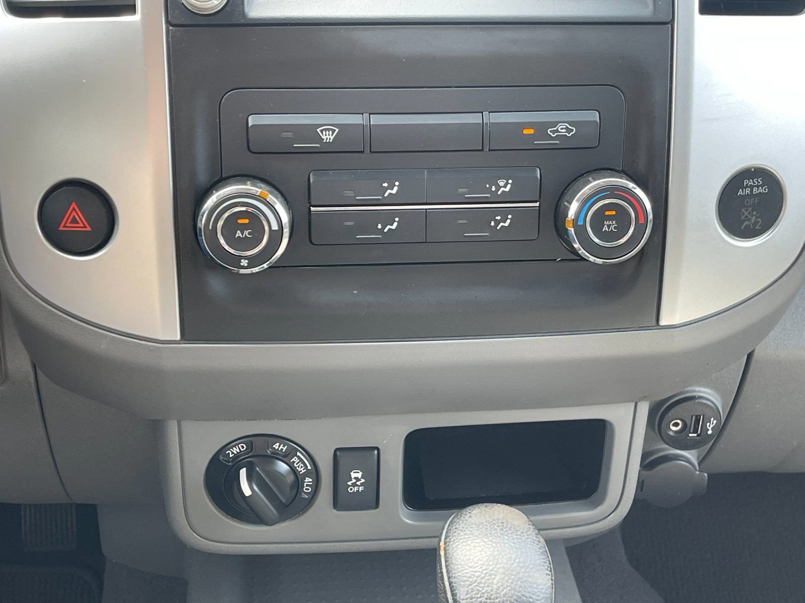 Used 2021 Nissan Frontier SV image 21