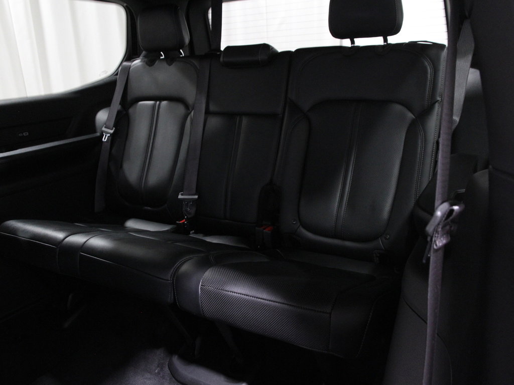 Used 2022 Jeep Wagoneer Series III w/ Premium Group I image 21