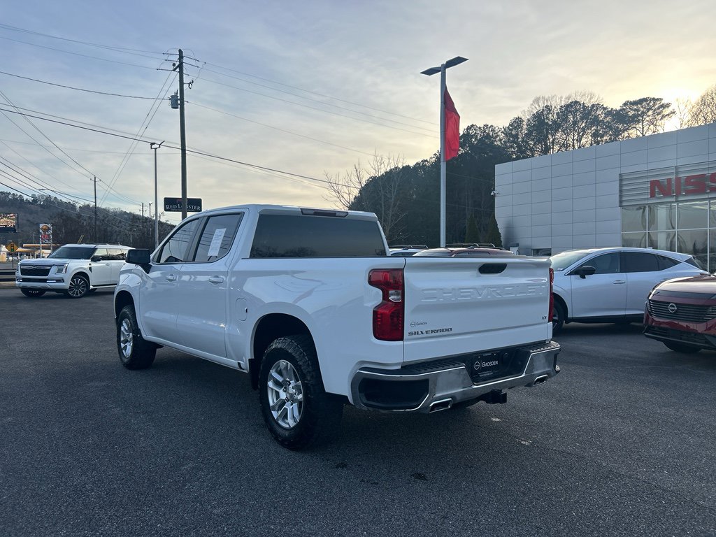 Used 2024 Chevrolet Silverado 1500 LT AWD/4WD image 5