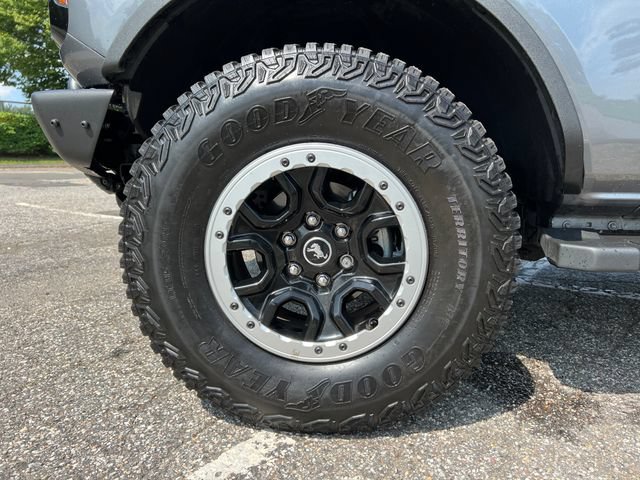 Used 2022 Ford Bronco Outer Banks w/ Sasquatch Package AWD/4WD image 17