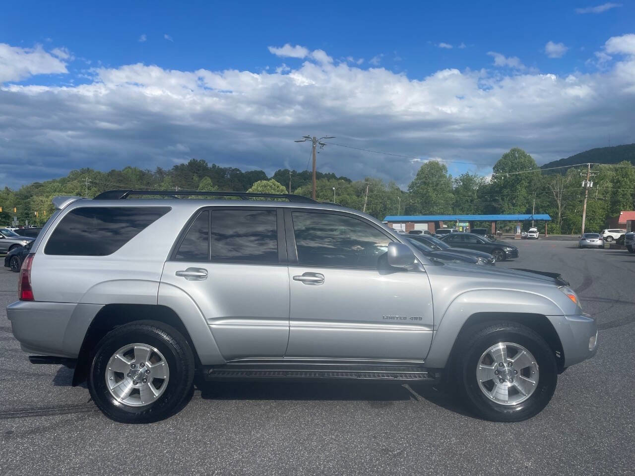 Used 2005 Toyota 4Runner Limited AWD/4WD image 8