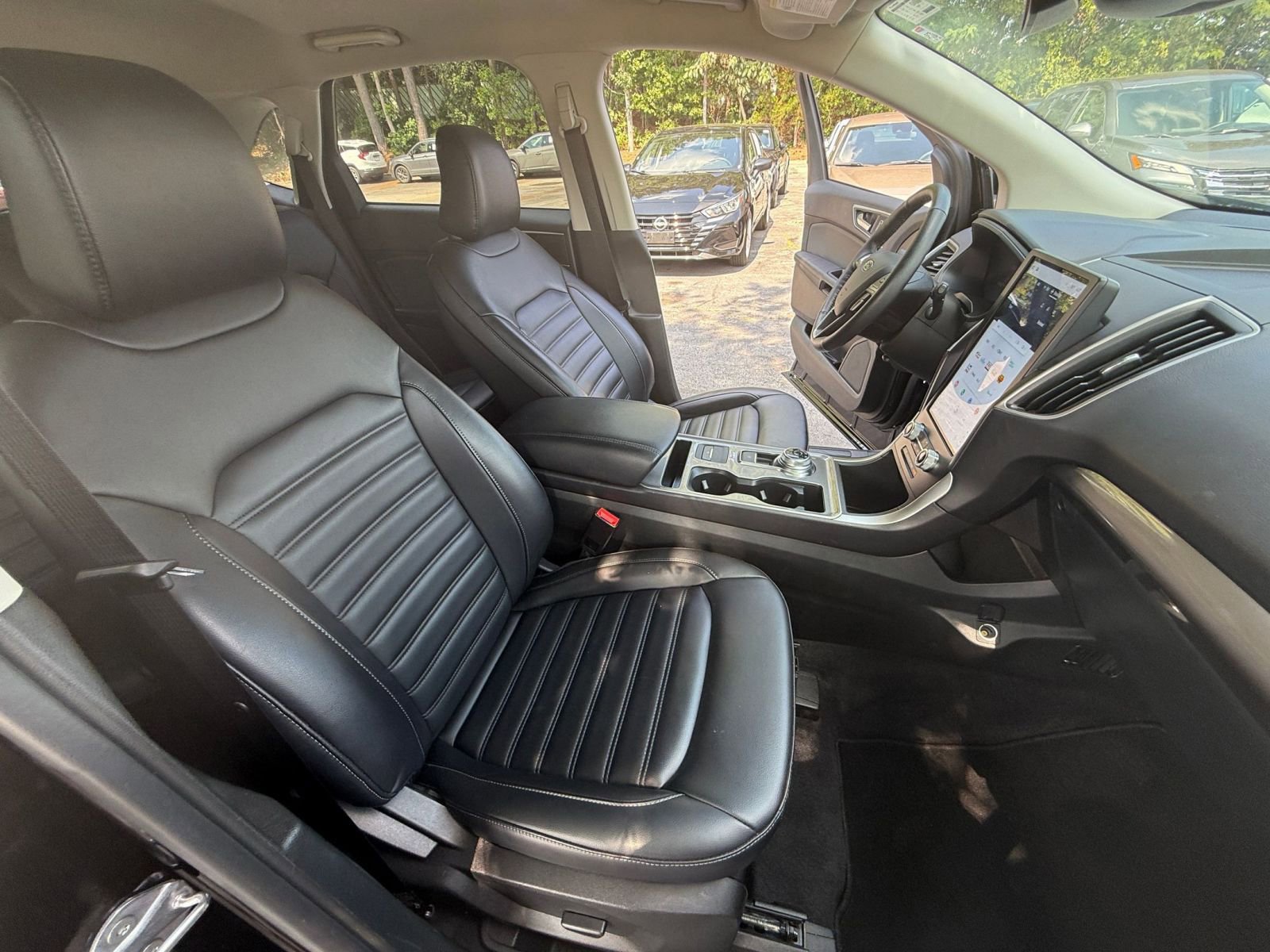 Used 2024 Ford Edge SEL image 27