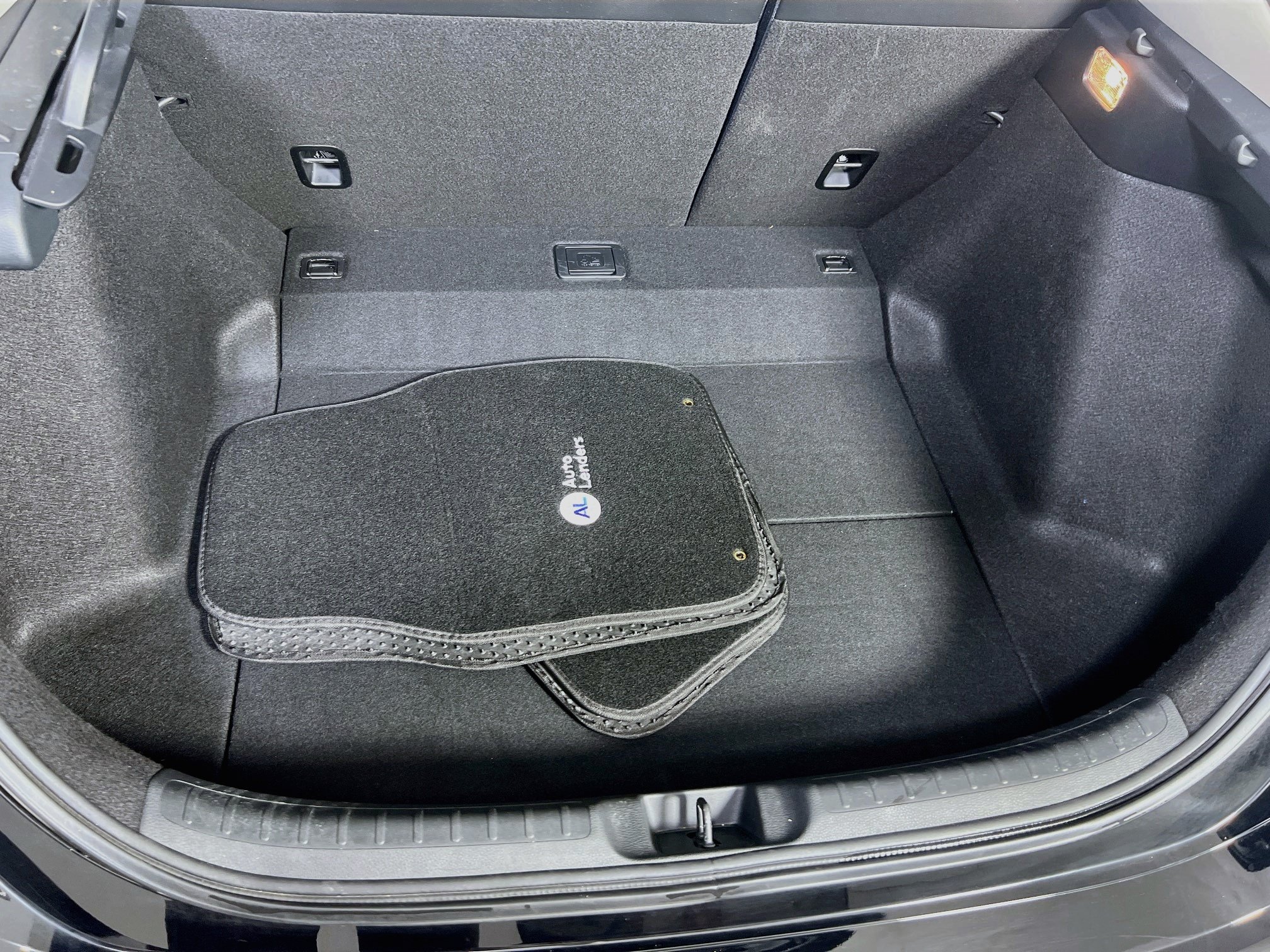 Used 2023 Honda Civic EX-L image 25