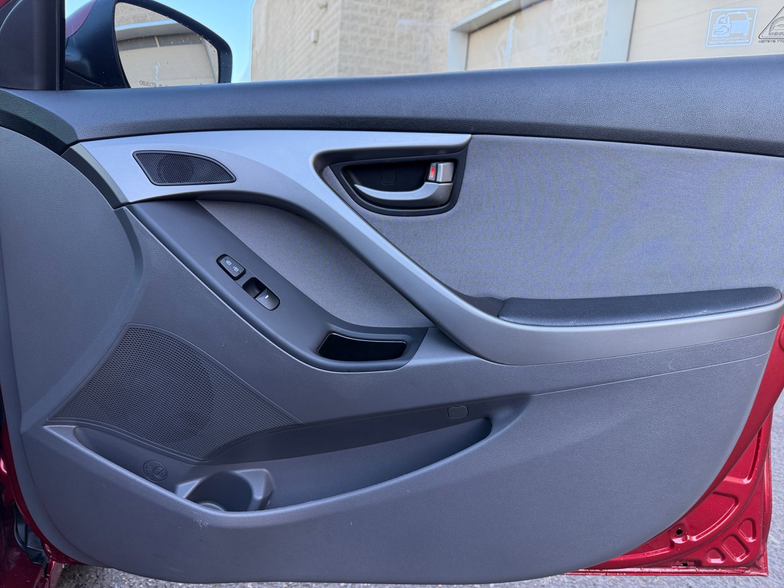 Used 2015 Hyundai Elantra SE w/ Option Group 02 image 16