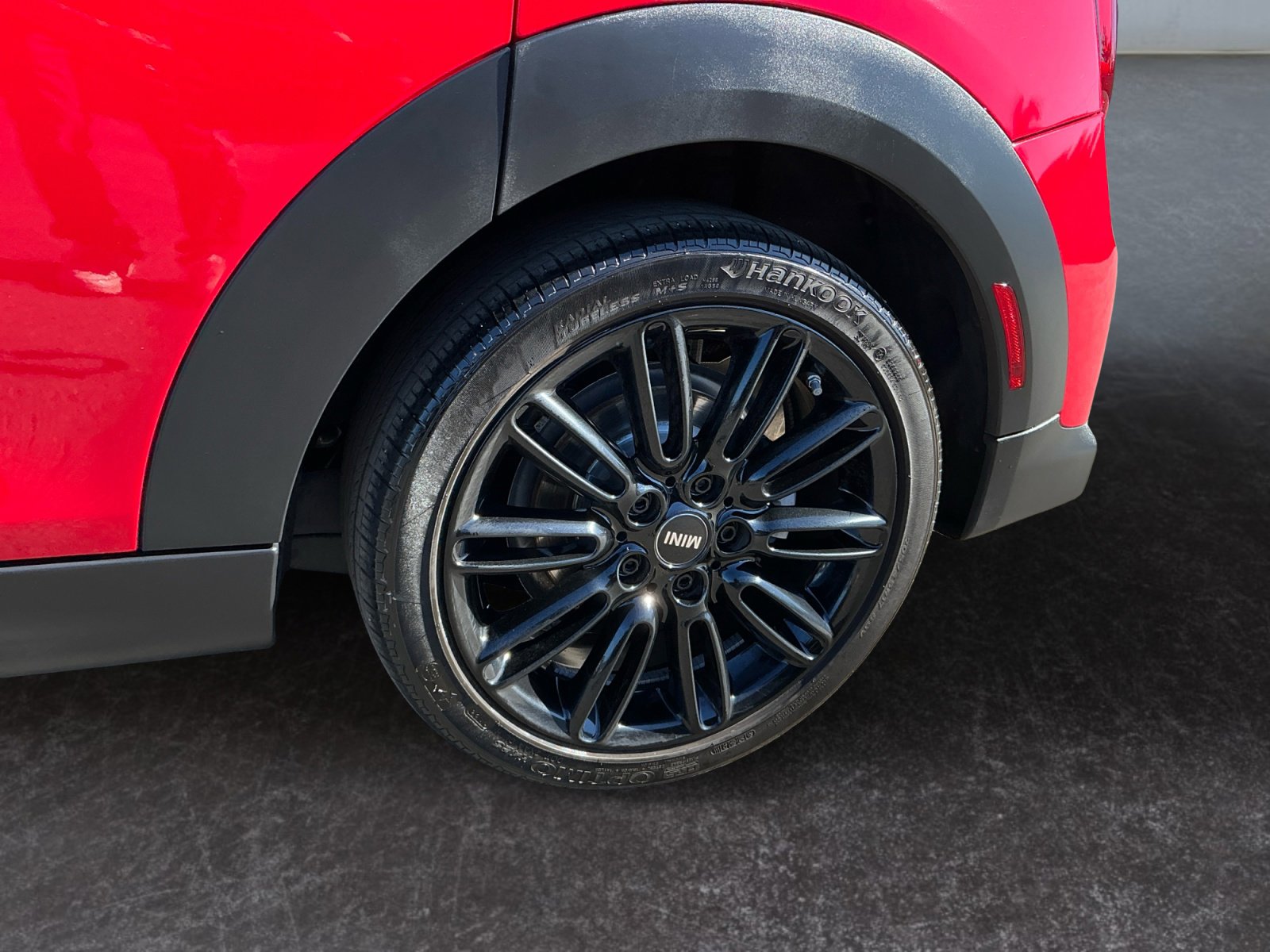 Used 2024 MINI Cooper S image 8