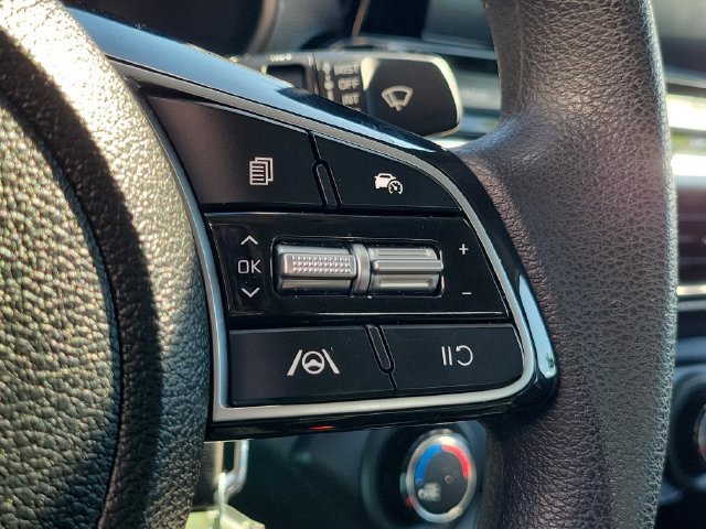 Certified 2024 Kia Forte LXS FWD image 19