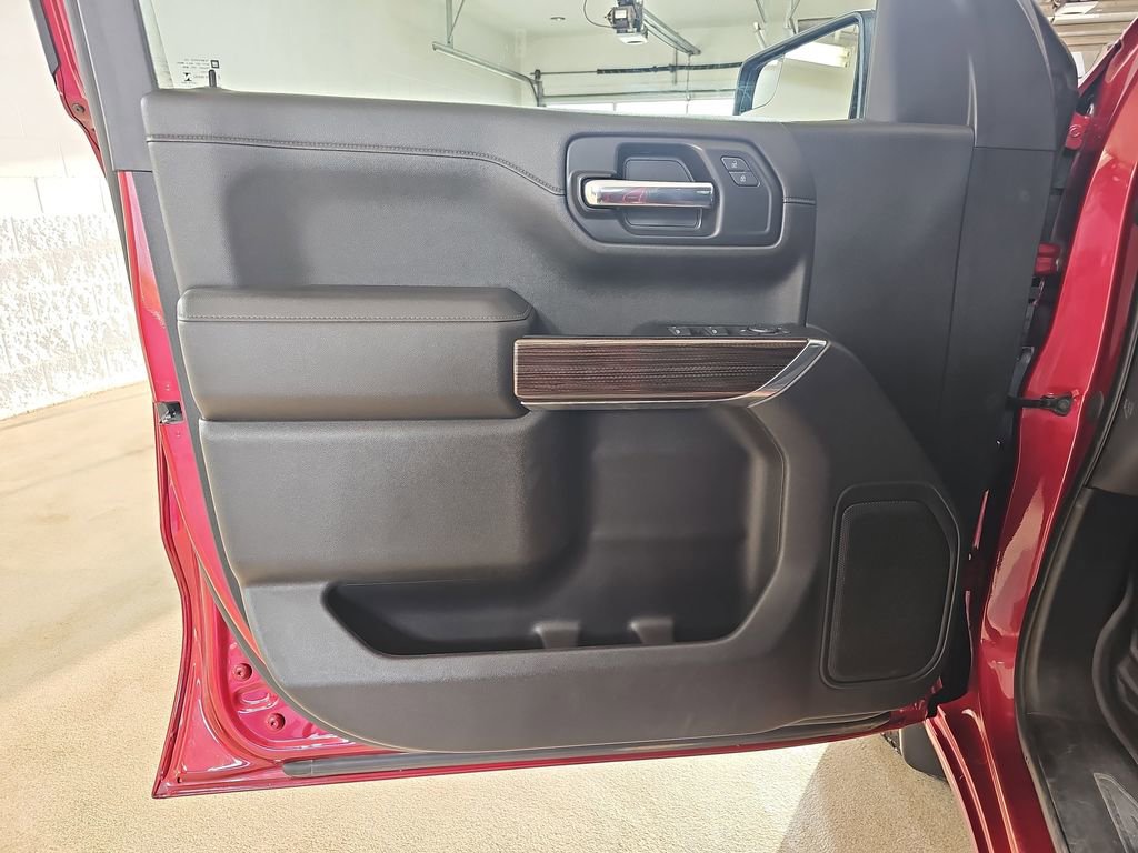 Certified 2021 Chevrolet Silverado 1500 RST AWD/4WD image 31