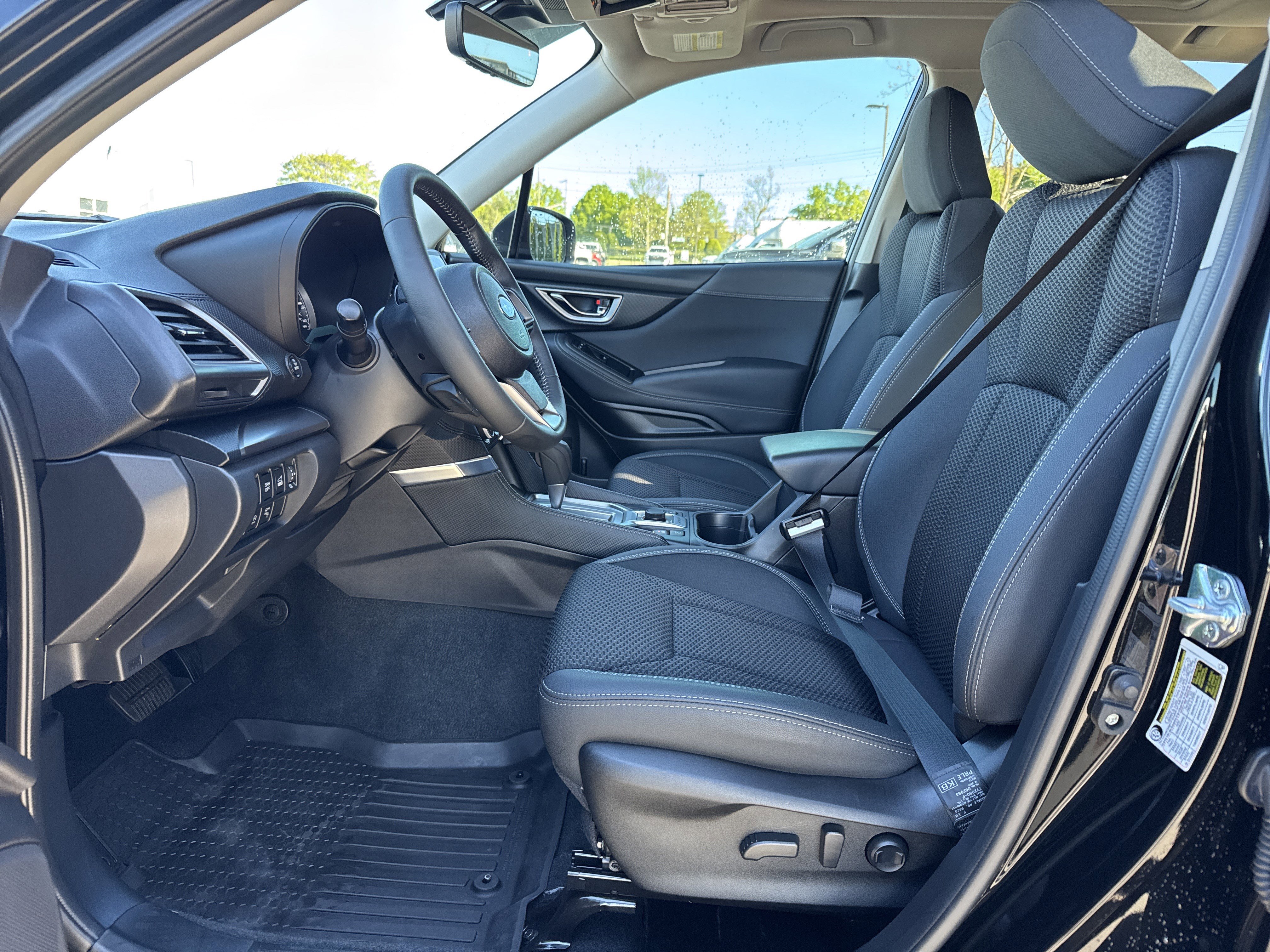 Used 2024 Subaru Forester Premium image 16