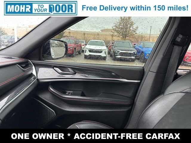 Used 2022 Jeep Grand Cherokee Trailhawk w/ Luxury Tech Group III image 25