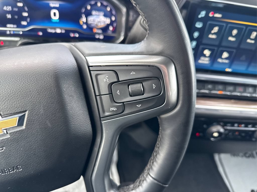 Used 2024 Chevrolet Silverado 1500 LT AWD/4WD image 31