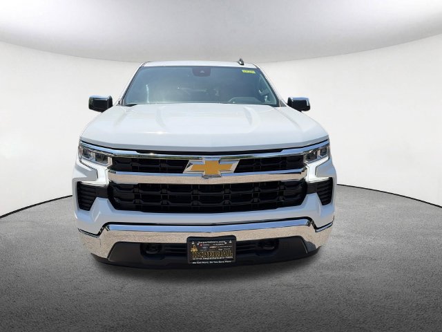 Used 2022 Chevrolet Silverado 1500 LT AWD/4WD image 3